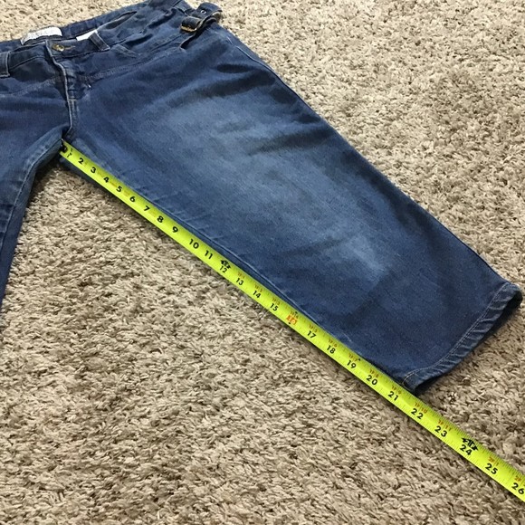 Phat Fashions Silver Label Size 15 Capri Jeans Women's Side Buckles - Picture 3 of 14